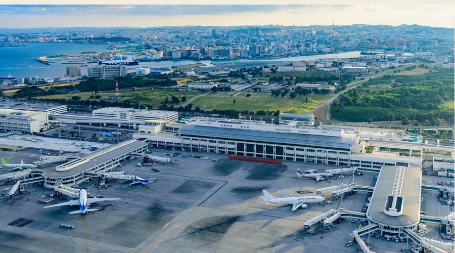 那覇空港到着！