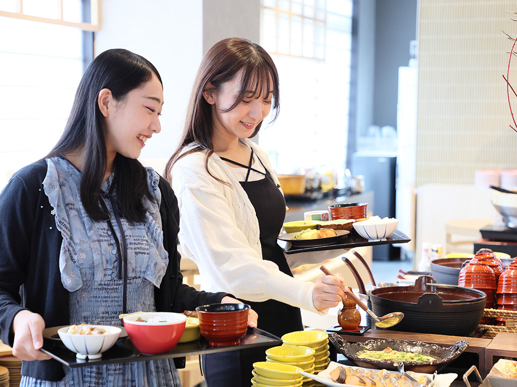ご連泊中のお掃除無しでお得にstay！連泊ecoプラン！【郷土食豊かな朝食バイキング付！】